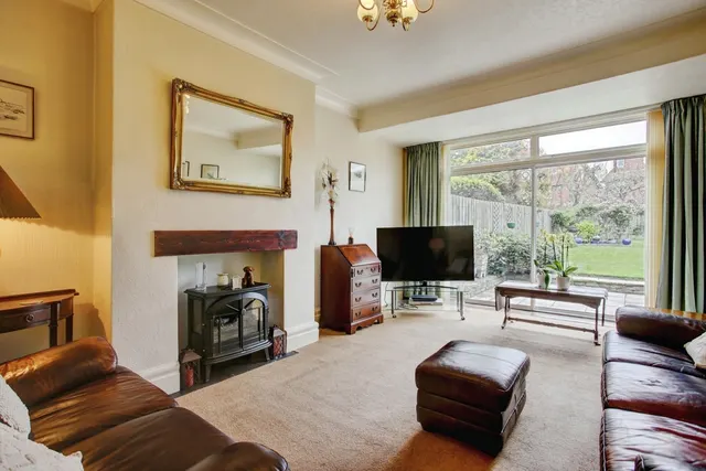 Photo 3 — Monkseaton Drive, Whitley Bay, Tyne and Wear, NE26