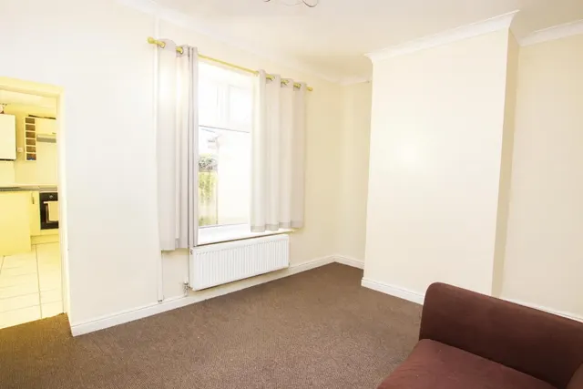 Highfield Street, Darwen, BB3, photo 3