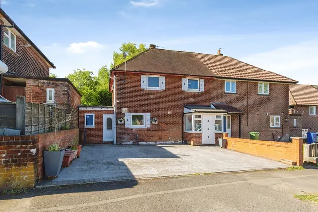 Photo 2 — Bradley Green Road, Hyde, Greater Manchester, SK14