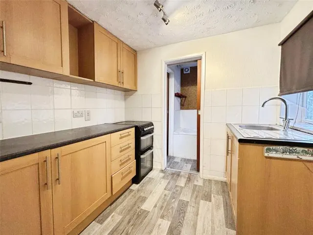 Hemdean Road, Caversham, RG4, photo 3