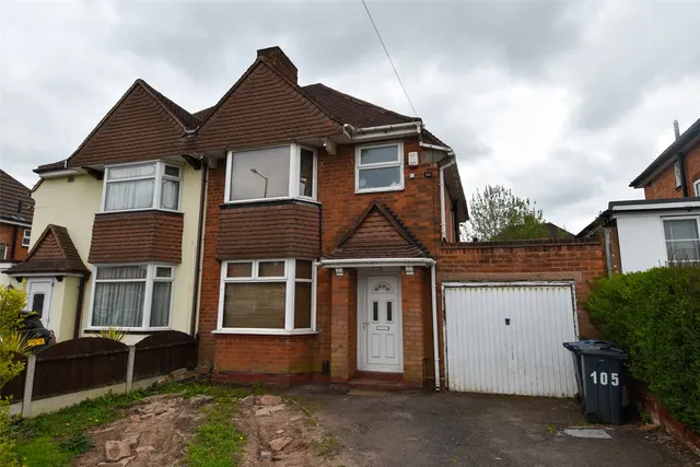 Frankley Beeches Road, Northfield, Birmingham, B31 5LN, photo 1