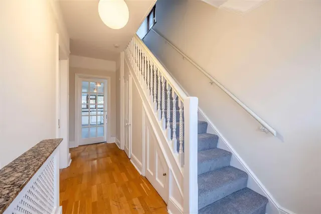 Photo 3 — Clewer Hill Road, Windsor, SL4 4BU