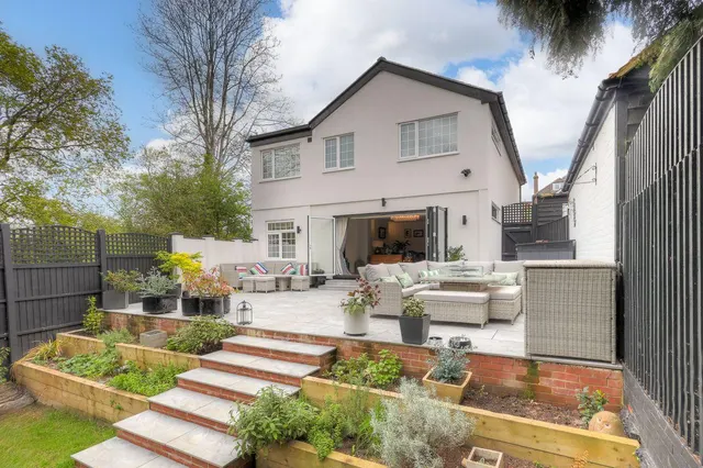 Marjorams Avenue, Loughton, IG10, photo 3