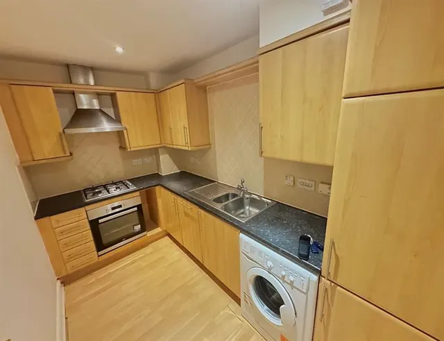 Regency Court Grove Lane, Altrincham, photo 2