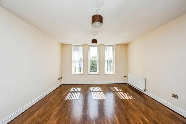Merrilocks Road, Liverpool, L23, photo 2