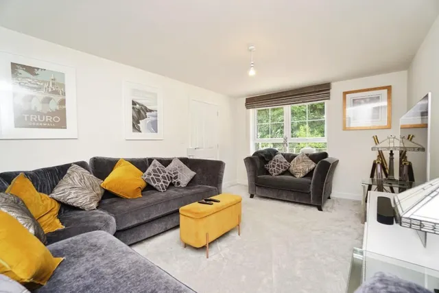 Whitebeam Close, Oughtibridge Mill, S35, photo 2