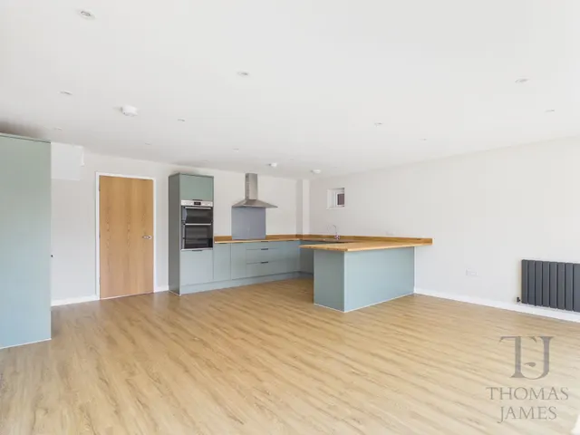 Firmin Way, Nottingham, NG11, photo 2