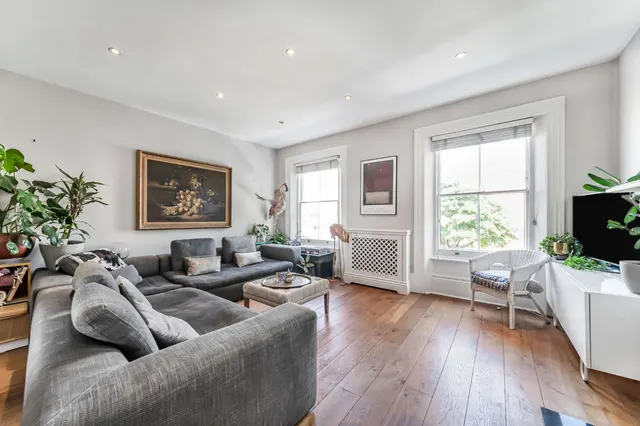 Photo 2 — Twickenham Road, Teddington, TW11 8AH