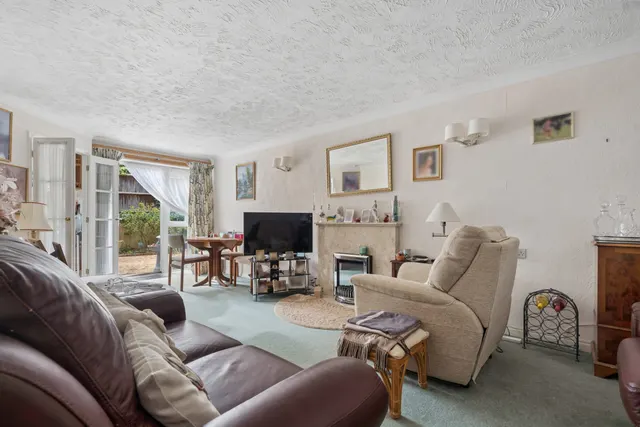Photo 2 — Crosfield Court 244-248 Lower High Street, Watford, Watford, WD17 2DB