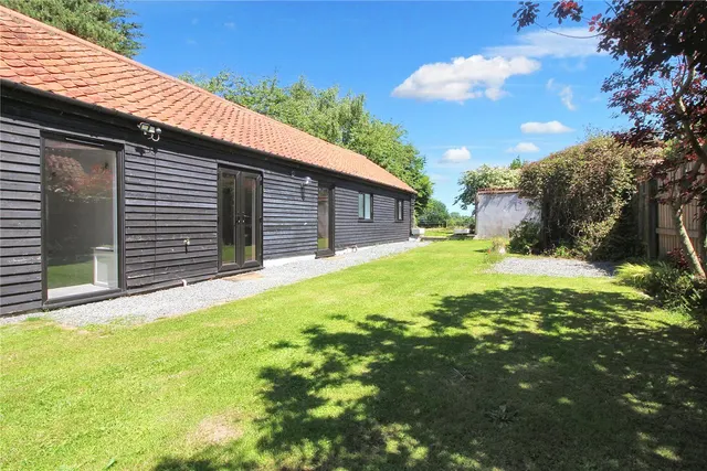 Church Road, South Burlingham, NR13, photo 3