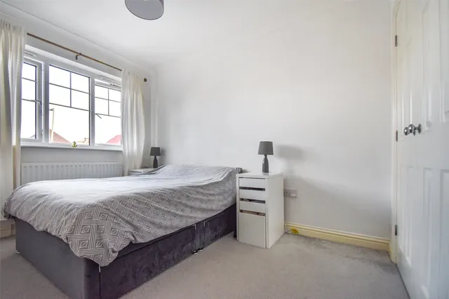 Photo 3 — Boxalls Lane, Aldershot, GU11 3QR