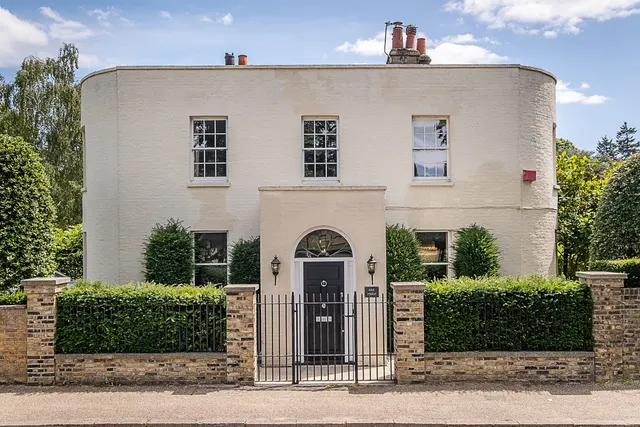 Upper Ham Road, Ham Common, TW10, photo 1