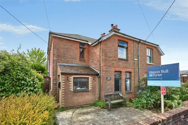 High Street, Wootton Bridge, PO33, photo 1