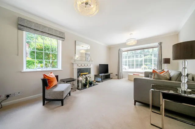 Photo 2 — Westmorland Drive, Camberley, Surrey Heath, GU15 1EW