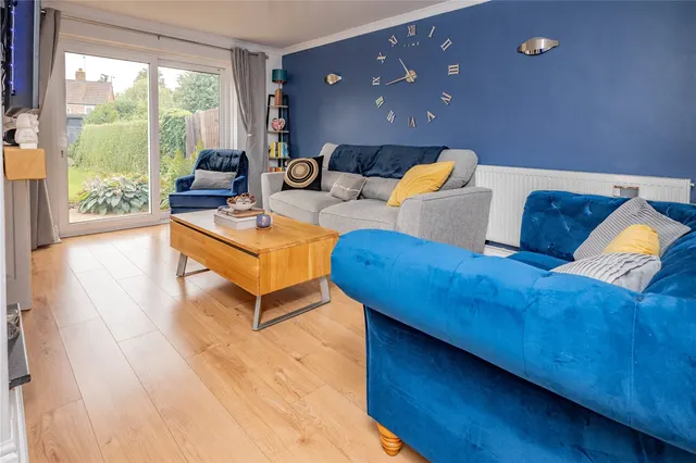 Photo 2 — Salwarpe Road, Bromsgrove, Worcestershire, B60 3HS
