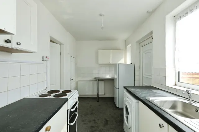 Princess Avenue, Stainforth, DN7, photo 3