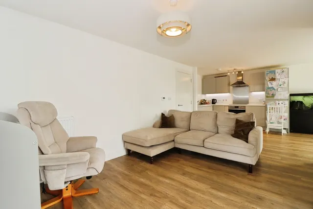 Photo 3 — Captains Garden, Fishponds, Bristol, BS16