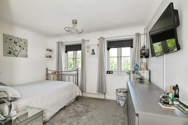 Doddington Court, Maidstone, ME16, photo 2
