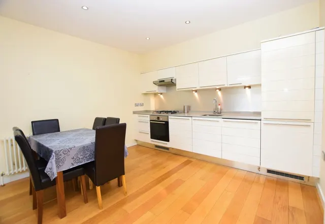 Bethwin Road, London, SE5, photo 2