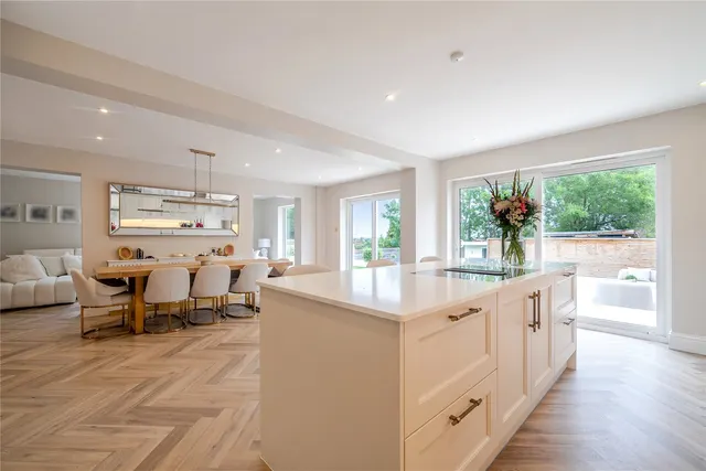 Sunnyfield Road, Chislehurst, BR7, photo 3