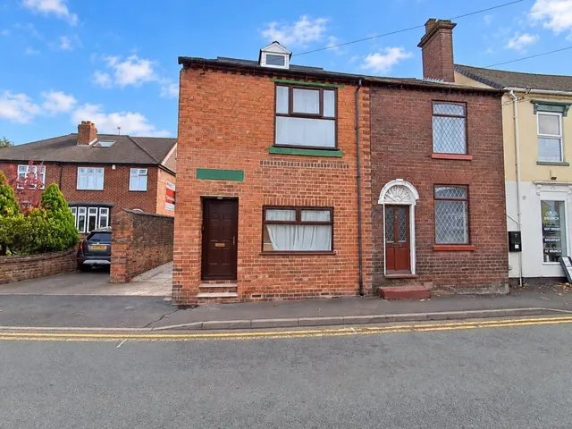 High Street, Cheslyn Hay, WS6, photo 1