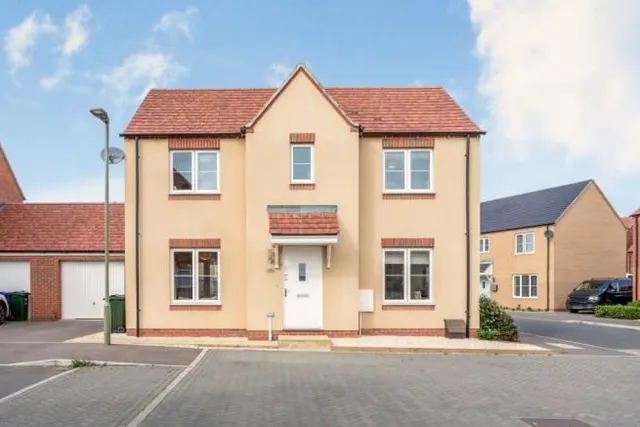 Bramble Crescent, Bodicote, OX15, photo 1
