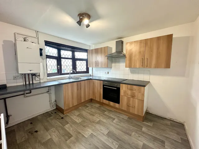 Johnson Road, Darlaston, WS10, photo 3