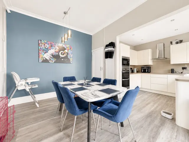 Radnor Drive, Egremont, CH45, photo 2