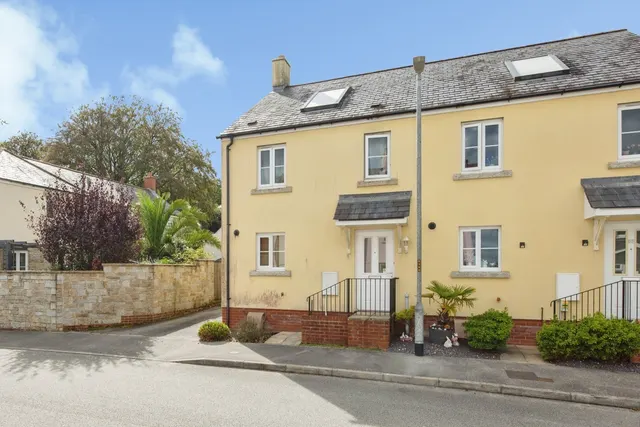 Bay View Road, Duporth, PL26, photo 1