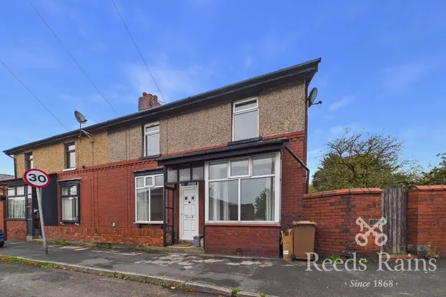 Worthy Street, Chorley, PR6, photo 1
