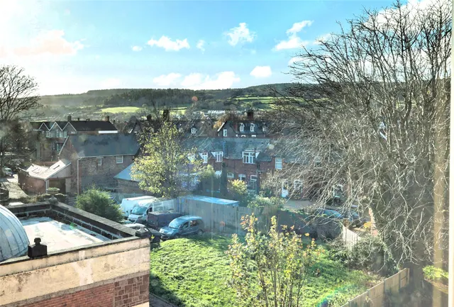 Metropole Court, Minehead, TA24, photo 3