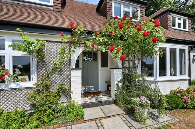 Sandy Rise, Chalfont St. Peter, SL9, photo 2