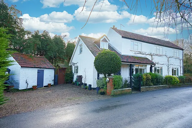 The Street, Barton Turf, NR12, photo 1