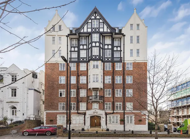Photo 2 — Mortimer Court Abbey Road, London NW8 9AD