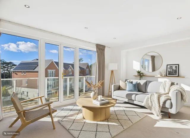 Brynfield Court, Mumbles, Swansea, SA3, photo 1