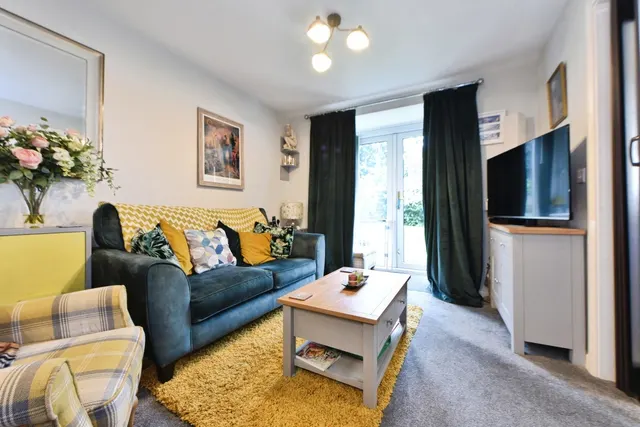 Hibbert Lane, Marple, Stockport, Greater Manchester, SK6, photo 1