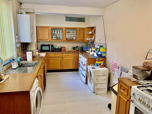 Photo 2 — Branksome Avenue, Bridgwater TA6 4PG