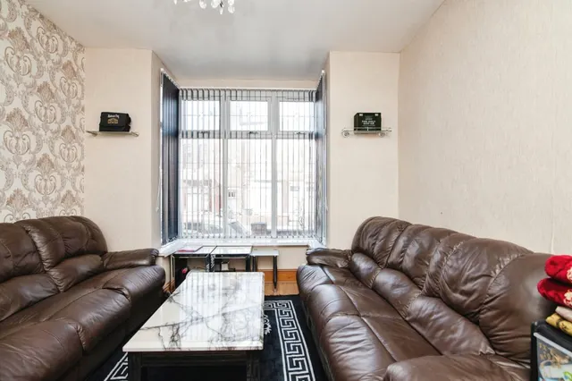 Bearwood Road, Smethwick, B66, photo 2