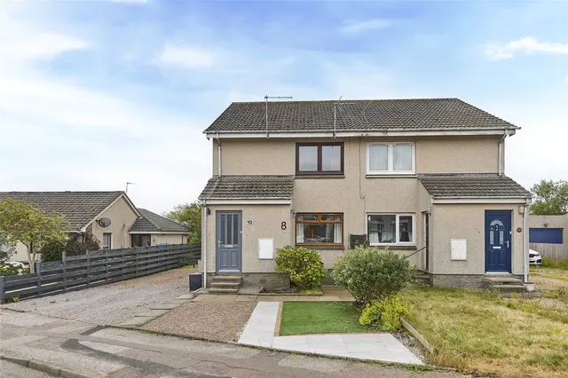 Earns Heugh Circle, Cove Bay, AB12, photo 1