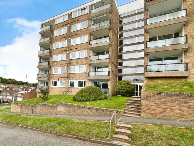 Collingwood Rise, Folkestone, photo 1