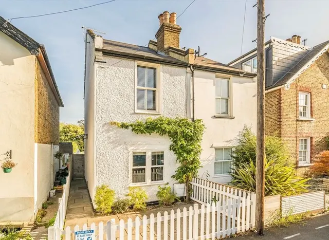 Brook Road, Surbiton, KT6, photo 1