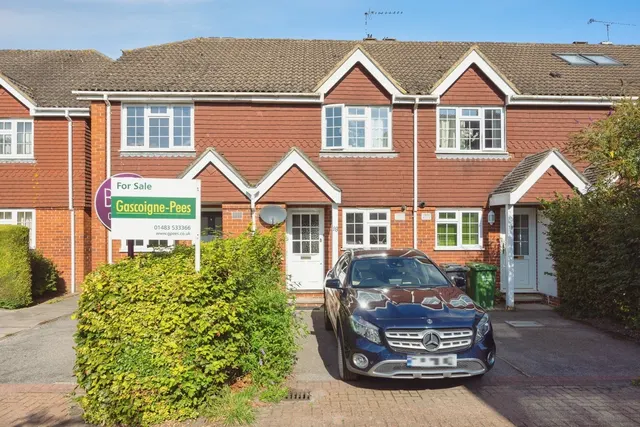 Chesham Road, Guildford, GU1, photo 1