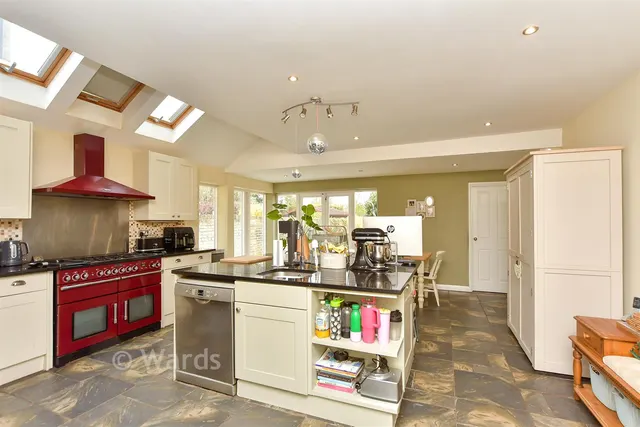 Albany Road, Sittingbourne, ME10, photo 3