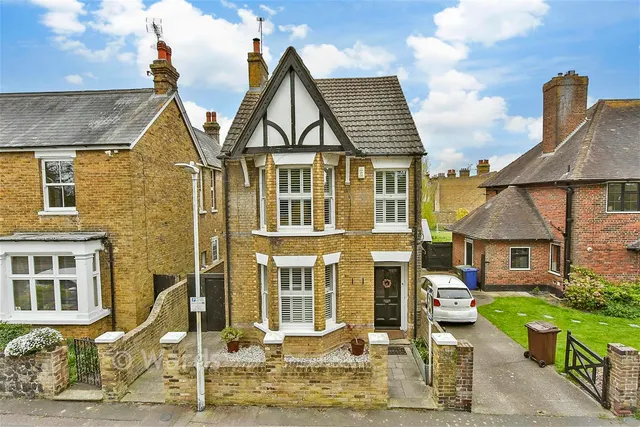 Albany Road, Sittingbourne, ME10, photo 1
