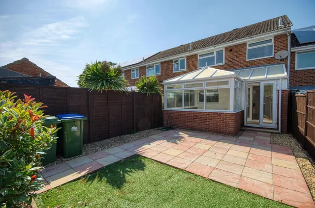 Photo 2 — Tickleford Drive, Southampton, SO19 9AU