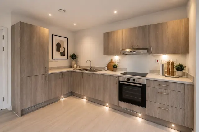 Dundry View, Hengrove Park, BS14, photo 2