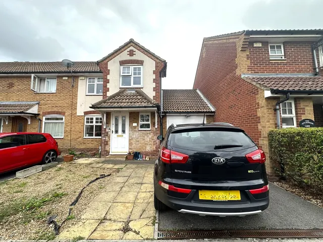 Magennis Close- SILVER SUB, Gosport, PO13, photo 3