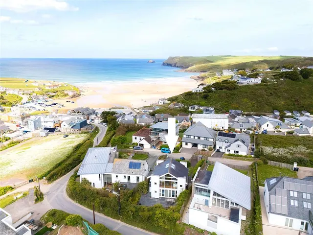 Dunder Hill, Polzeath, Wadebridge, Cornwall, PL27 6SU, photo 1