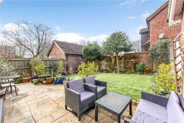 Photo 2 — Waverley Drive, South Wonston, Winchester, Hampshire, SO21