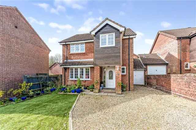 Waverley Drive, South Wonston, Winchester, Hampshire, SO21, photo 1
